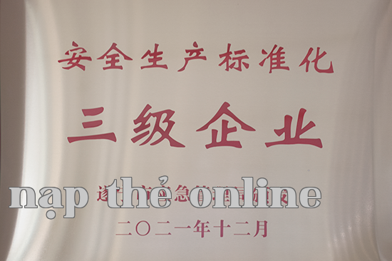 Doanh nghiệp cấp ba